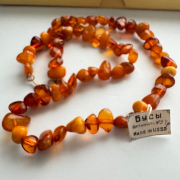 Vintage Baltic Butterscotch White Amber Necklace Kaliningrad Amber Factory - Picture 6 of 14